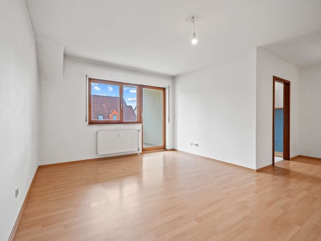 Immobilie in Markdorf - Gemütliche 3-Zimmer-Eigentumswohnung in stadtnaher Wohnlage - Bild 2
