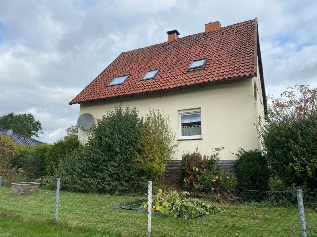 Immobilie in Gieboldehausen - Modernisiertes Einfamilienhaus in ruhiger Lage von Gieboldehausen - Bild 2
