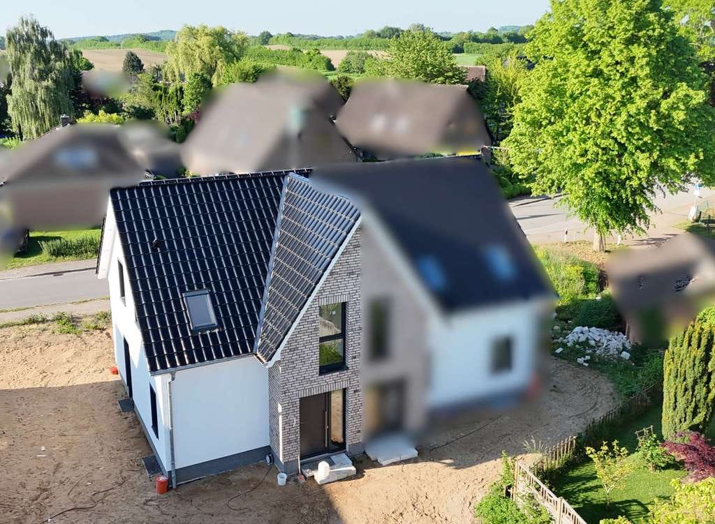 Immobilie in Rumohr - Ihr moderner Wohntraum in Rumohr: Stilvoller Erstbezug wartet auf Ihre finale Note! - Bild 1