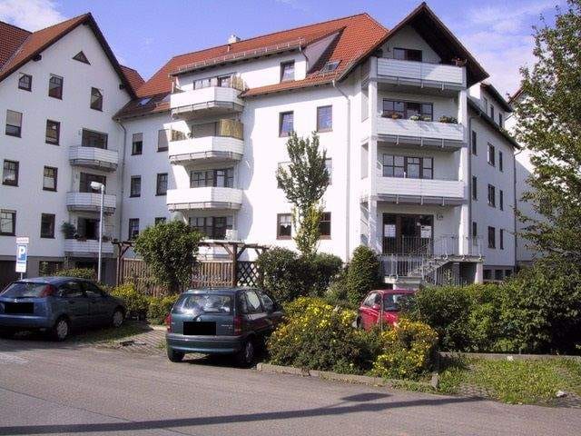 Immobilie in St. Egidien - Schöne 2-Raum-Wohnung mit großem Balkon - Bild 0