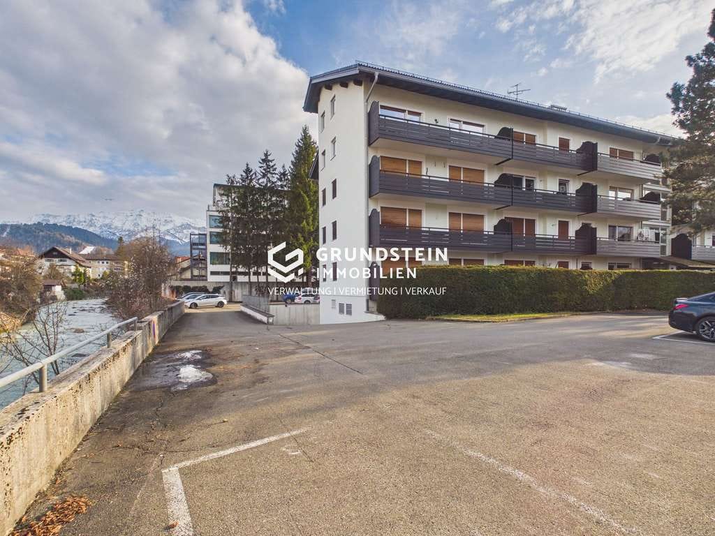 Immobilie in Garmisch-Partenkirchen - Helle 1-Zimmer-Wohnung mit Balkon und Tiefgarage in Garmisch-Partenkirchen - Bild 1