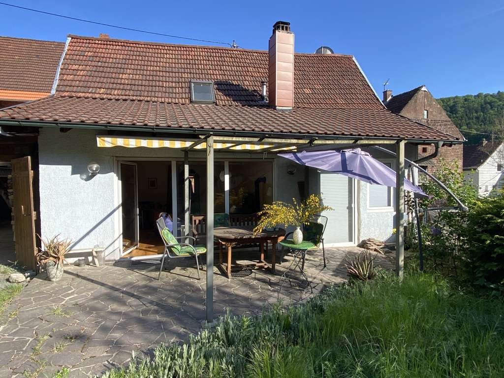 Immobilie in Elmstein - EFH+ELW mit gr. Garten & Nebengebäude - Bild 2