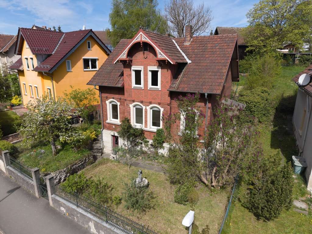 Immobilie in Coburg - Romantisches Ein- bis Zweifamilienhaus mit großer Terrasse und Garten in Coburg, nahe Kürengrund - Bild 0