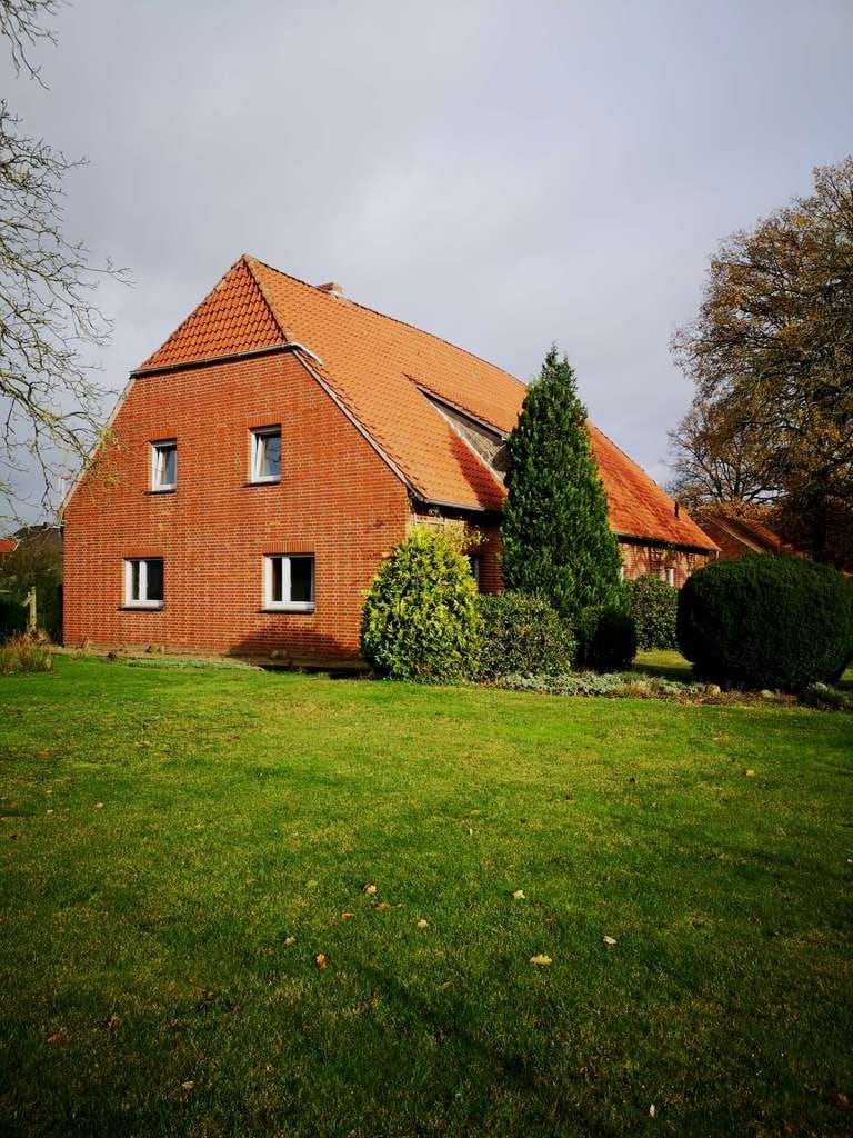 Immobilie in Uetze - FAMILIENTRAUM, RESTHOF MIT VIEL RAUM U. PLATZ , ERBBAURECHT, IN GRÜNER DORFLAGE - Bild 4