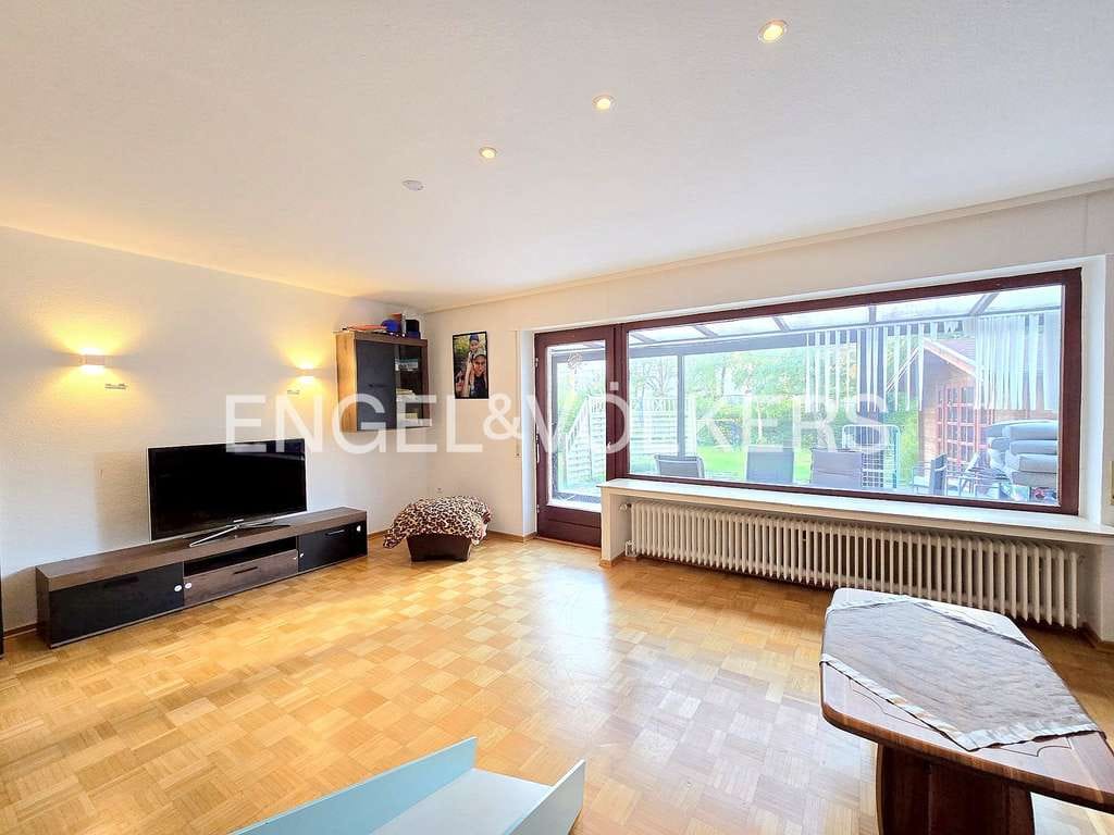 Immobilie in Jever - Zweifamilienhaus in Jever: Solides Investment mit Mietsteigerungspotenzial - Bild 4