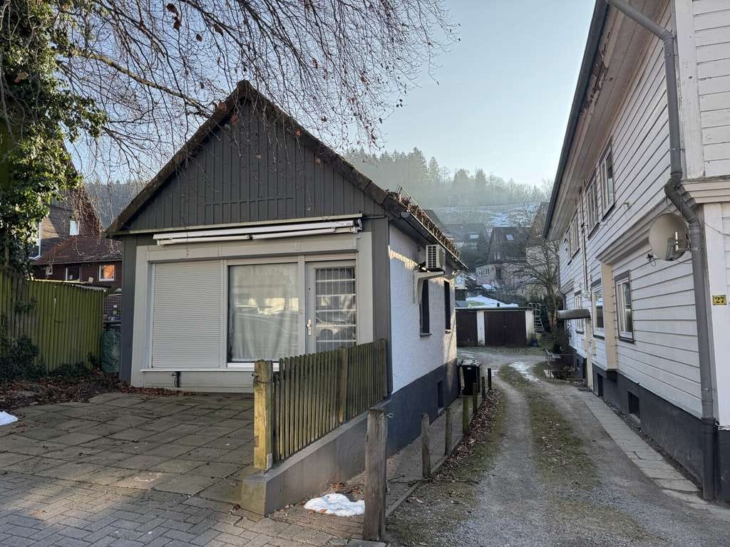 Immobilie in Bad Grund - Interessantes Mehrfamilienhaus mit sechs Wohnungen und einem Pavillon in gut erreichbarer Lage - Bild 3