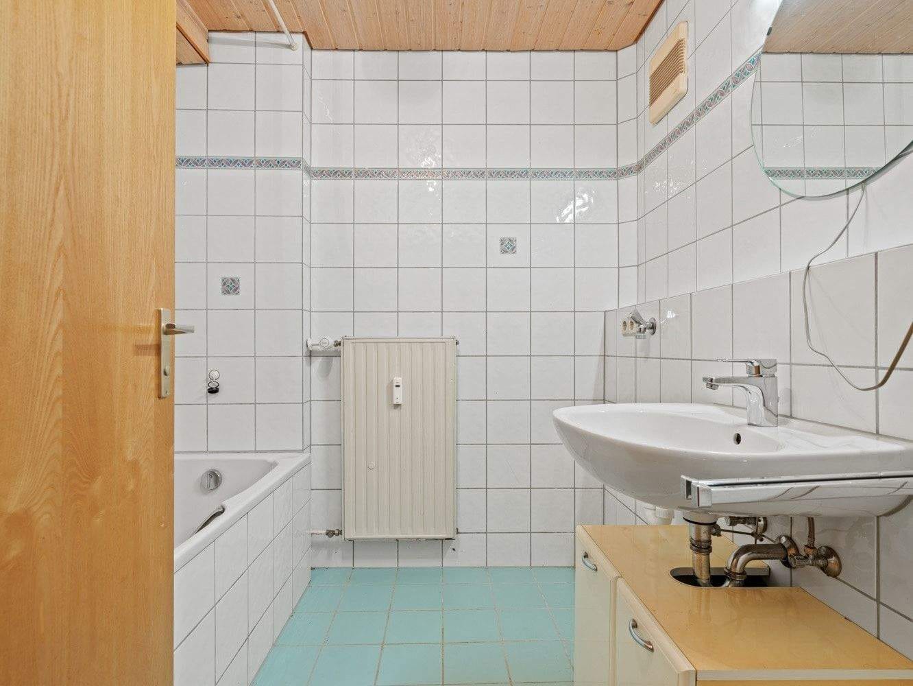 Immobilie in Daisendorf - In ruhiger und sonniger Südlage 2,5 Zimmer Eigentumswohnung - sofort beziehbar - Bild 4