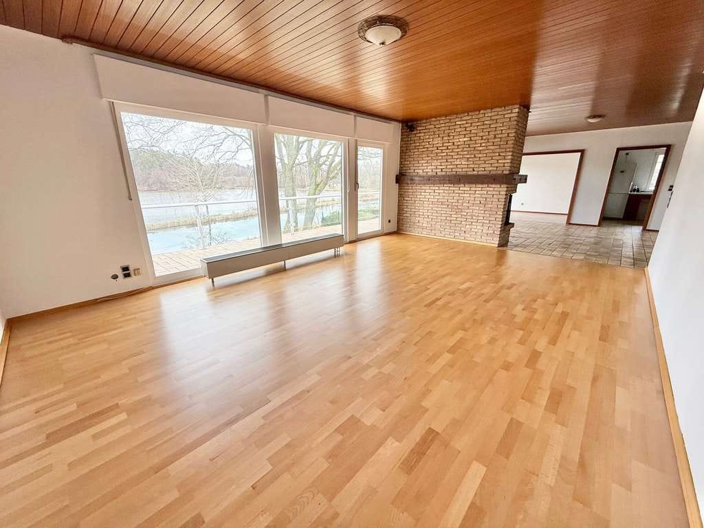 Immobilie in Waldmohr - Haus am See - Schönes Einfamilienhaus in einmaliger Lage - Bild 4