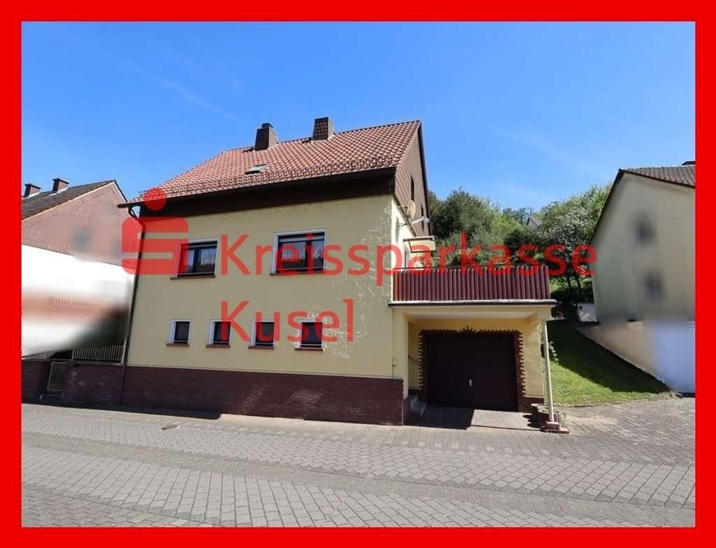 Immobilie in Buborn - Zeitloses Eigenheim zum Gestalten - Bild 0