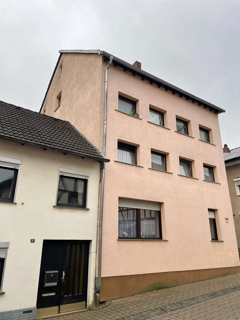 Immobilie in Bad Breisig - Attraktive Kapitalanlage mit großem Entwicklungspotenzial in zentrumsnaher Lage von Bad Breisig - Bild 0