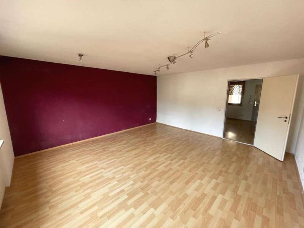 Immobilie in Gingen an der Fils - Renovieren & Gestalten! Attraktive 3,5 Zimmer-Wohnung mit tollem Flair! - Bild 4