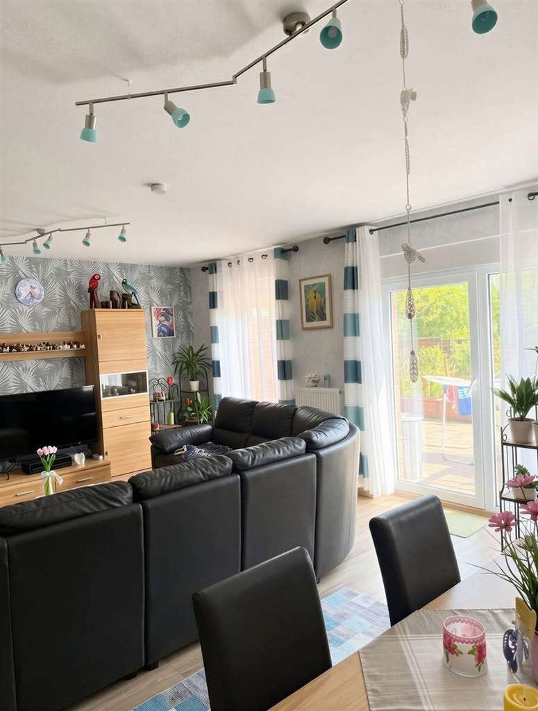 Immobilie in Seelze - Attraktives Reihenmittelhaus mit Ausbaupotenzial in naturnaher Lage von Seelze-Lathwehren - Bild 1