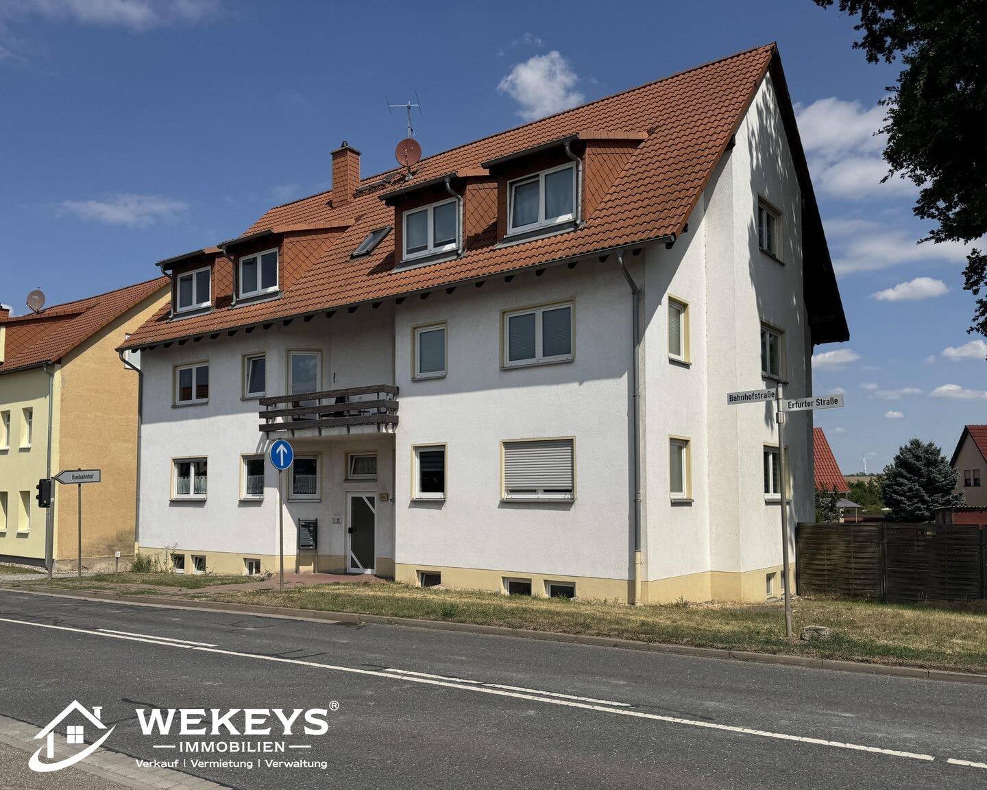 Immobilie in Tonna - Solides Mehrfamilienhaus mit 6 Wohneinheiten - attraktive Kapitalanlage in Gräfentonna - Bild 1