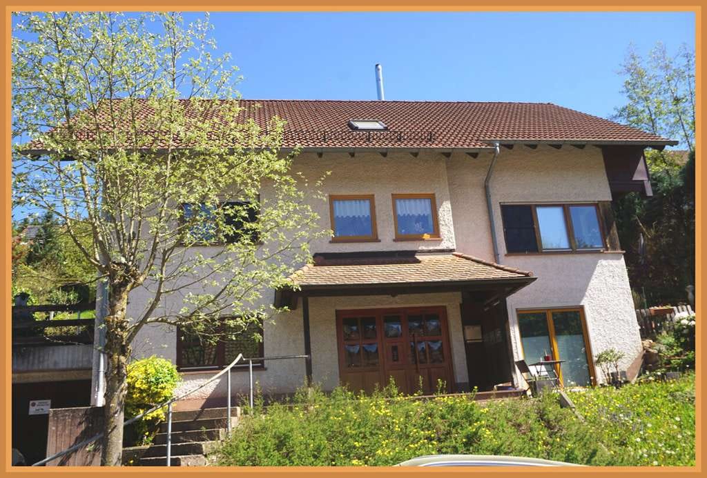 Immobilie in Nordrach - Ankommen und Wohlfühlen – Charmante 2-Zimmer-Wohnung mit Garten in ruhiger Hanglage von Nordrach! - Bild 0