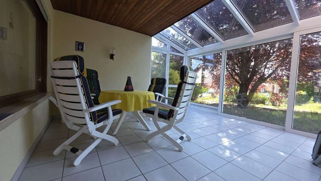 Immobilie in Stadecken-Elsheim - Großer Bungalow mit Keller, Garten, Nebengebäude und Stellflächen in Stadecken-Elsheim zu verkaufen - Bild 4