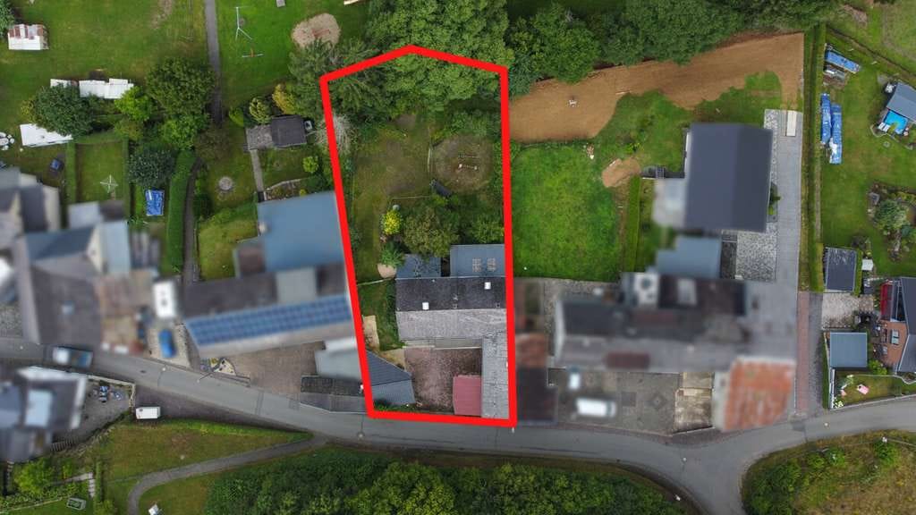 Immobilie in Ulmen - Für Pferdefreunde – Wohnhaus mit Stallungen und Nebengebäude - Bild 1
