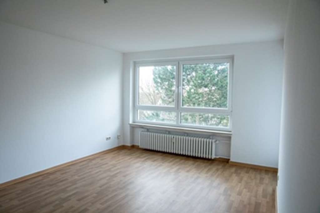Immobilie in Steinbach - ++STEINBACH++Kapitalanlage++3 Zimmer Wohnung mit Balkon++TOP LAGE++ - Bild 2