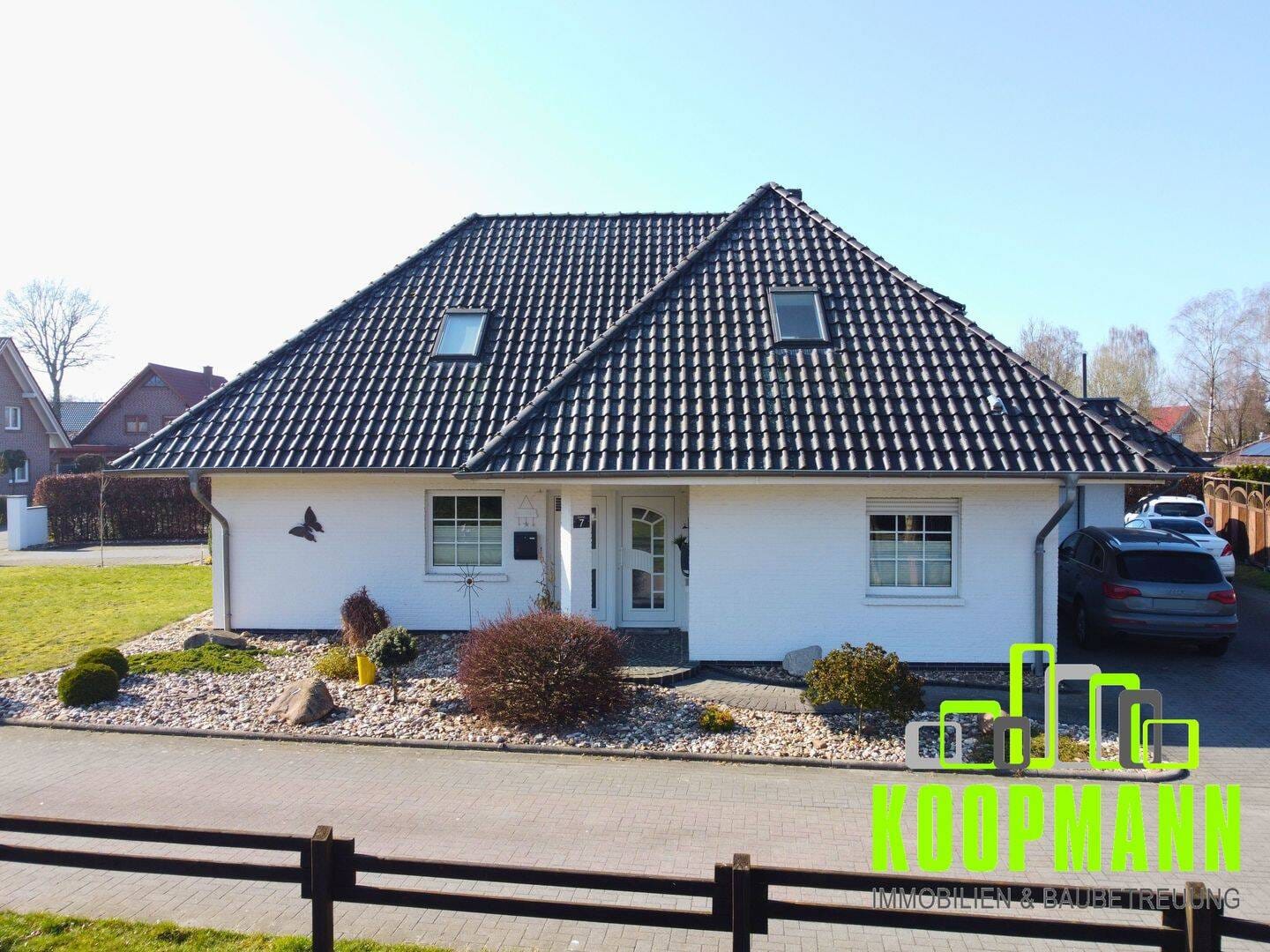 Immobilie in Lastrup - Gepflegtes Ein-/Zweifamilienhaus in ruhiger Siedlungslage von Lastrup - Bild 0