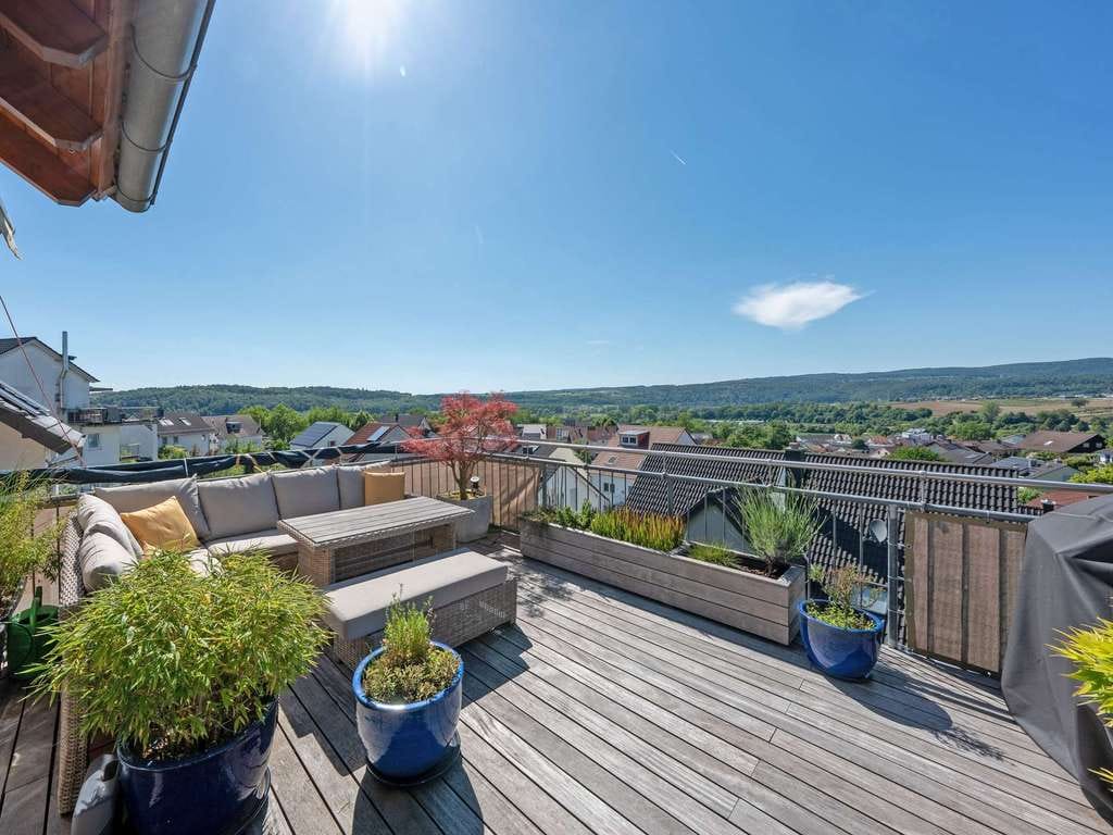 Immobilie in Mauer - Hausgefühl auf drei Ebenen - Exklusiv Wohnen mit Garten, Dachterrasse und Panoramablick in Mauer - Bild 4
