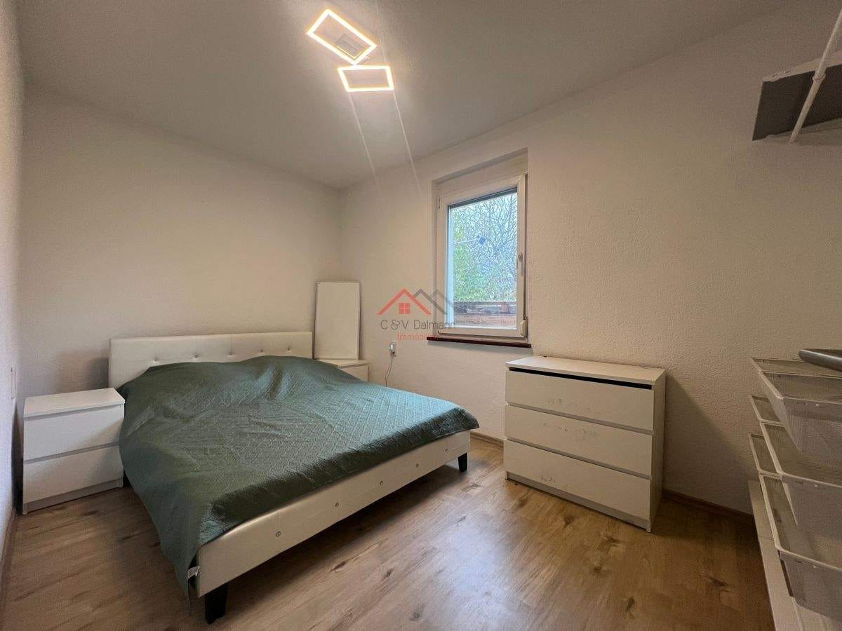 Immobilie in Trossingen - Doppelhaushälfte in ruhiger und bevorzugter Wohnlage von Trossingen. Legen Sie Ihr Kapital an! - Bild 3