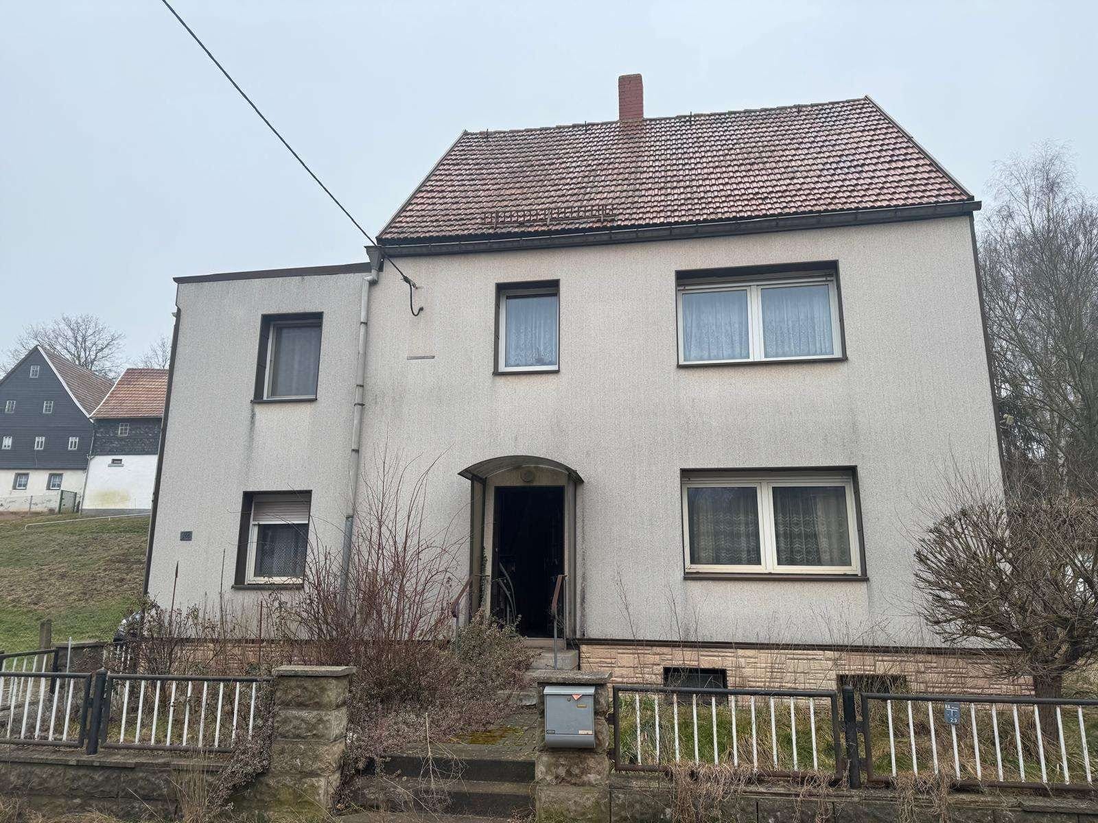 Immobilie in Lugau - Ihr Projekt für 2025! Einfamilienhaus in Erlbach-Kirchberg! - Bild 0