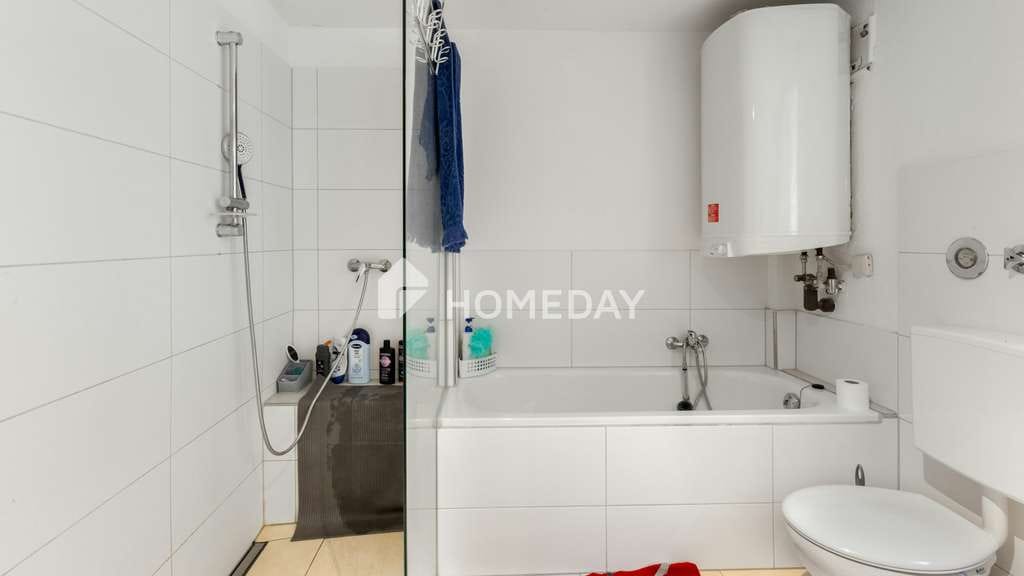 Immobilie in Pfullendorf - Sofort bezugsfrei! Helle 2-Zimmer-Wohnung mit Balkon in Pfullendorf - Bild 3