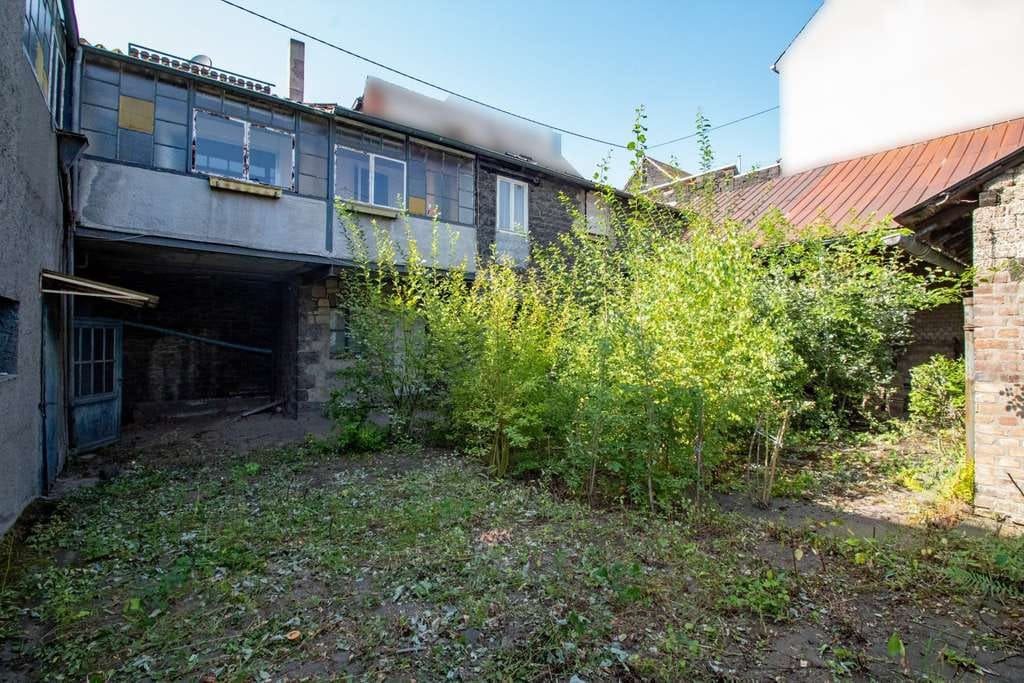 Immobilie in Mendig - Raum für Visionen: Ein Haus voller Möglichkeiten in zentraler Lage mit zusätzlichem Baugrundstück! - Bild 4