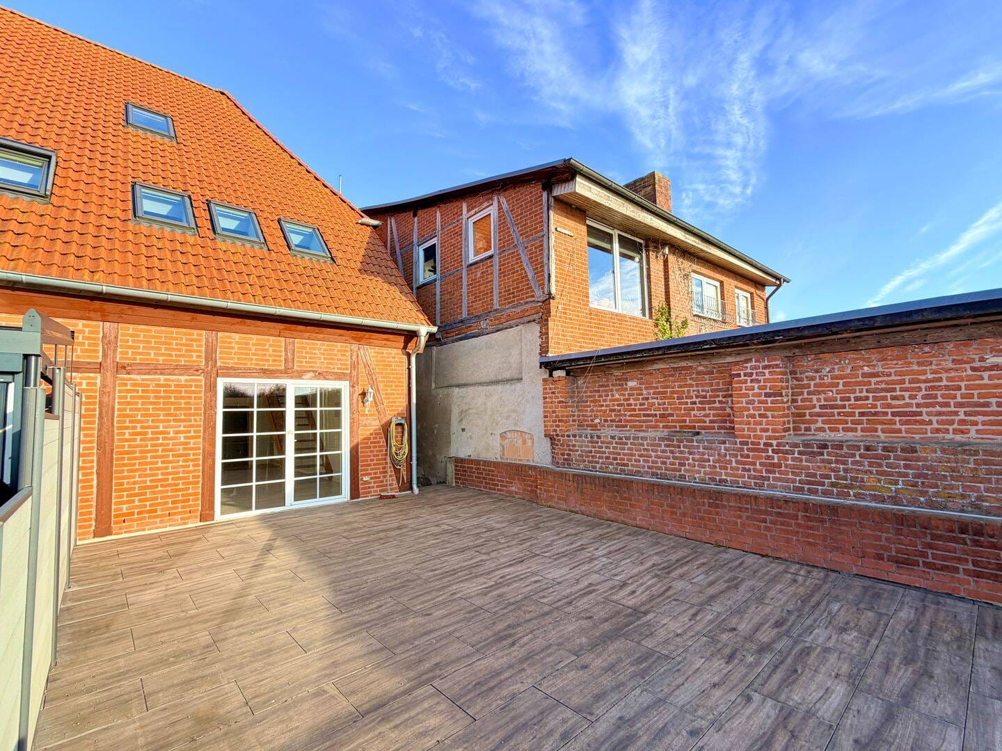Immobilie in Schönberg - Endreihenhaus mit Oberteichblick - 42 m² Terrasse und Stellplatz in zentraler Lage - Bild 2