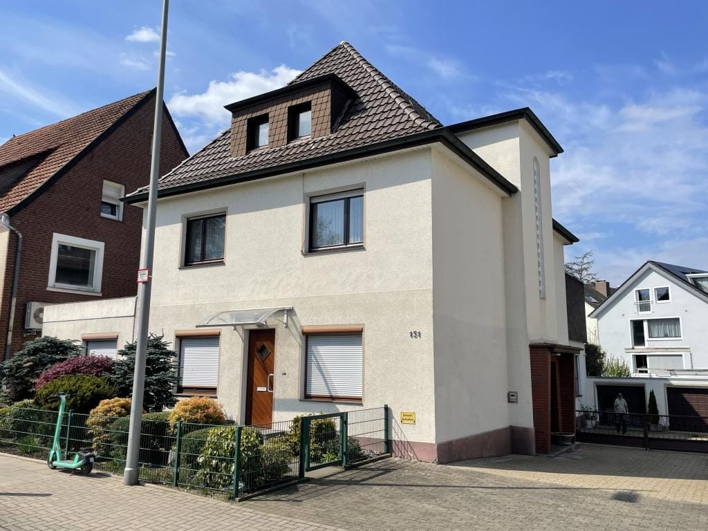 Immobilie in Bielefeld - Mehrfamilienhaus in Bielefeld (Schildesche) - Bild 1