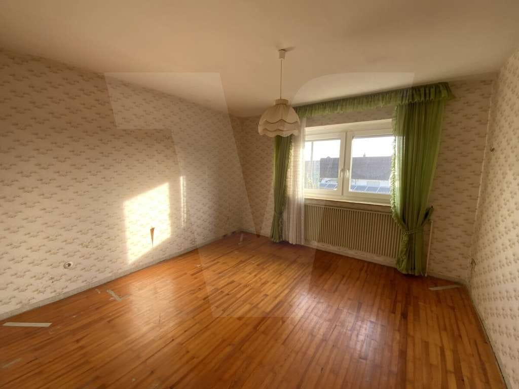 Immobilie in Fremdingen - Wohnhaus mit toller Aussicht und Platz für neue Ideen in Fremdingen - Bild 3