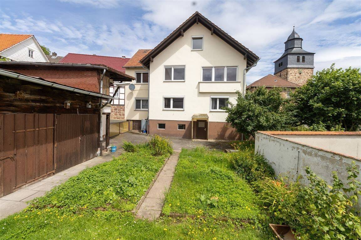 Immobilie in Berkatal - Bezahlbar und Familienfreundlich: Massives Einfamilienhaus mit viel Platz, Garten und Garage - Bild 4