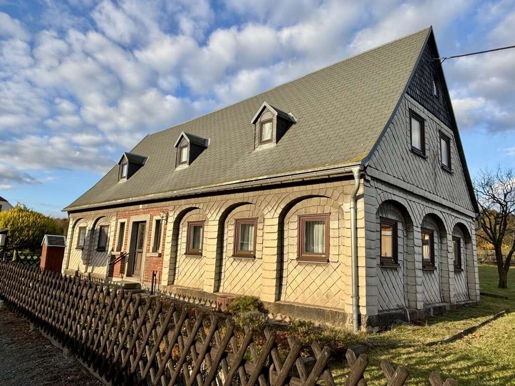 Immobilie in Kottmar - Gepflegtes Wohnhaus mit Garagen - Bild 1