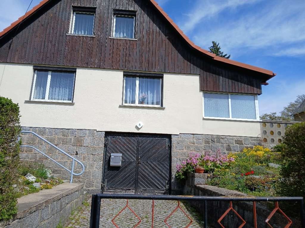 Immobilie in Hohnstein - Schönes Einfamilienhaus mit 5 Zimmern in Hohnstein - Bild 0