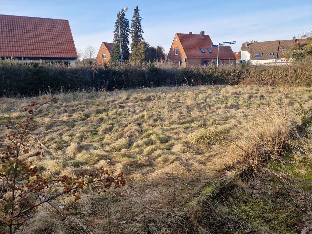 Immobilie in Uetze - Haus in bester Lage direkt in Uetze - Sanierung notwendig - Bild 4