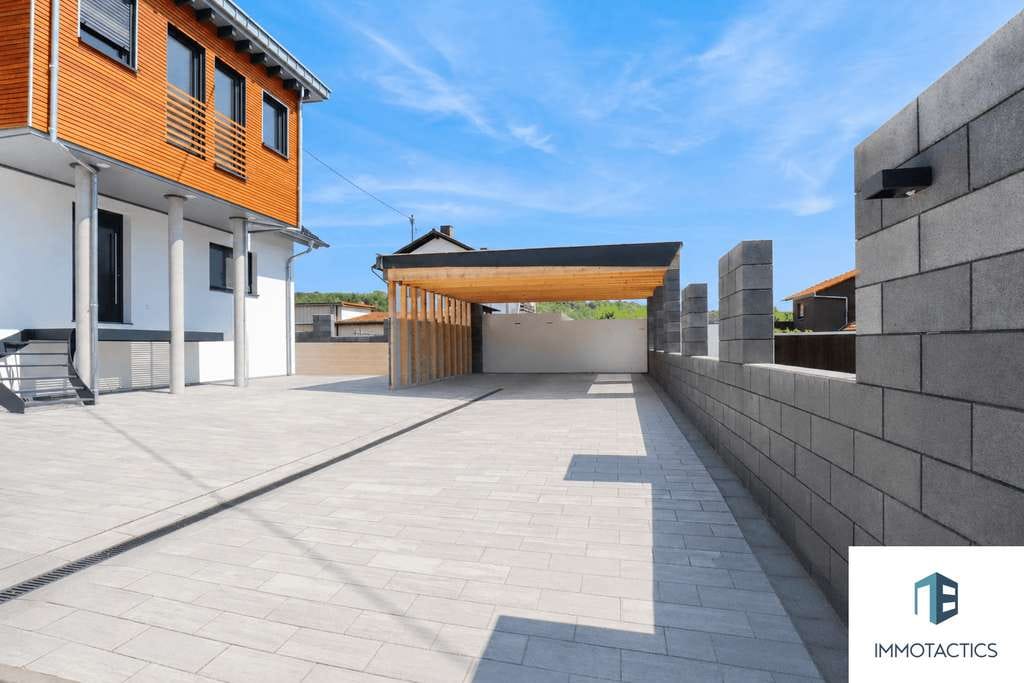 Immobilie in Burgsponheim - Exklusiver Wohntraum in unverbaubarer Feldrandlage - Einfamilienhaus mit großzügigem Grundstück - Bild 1