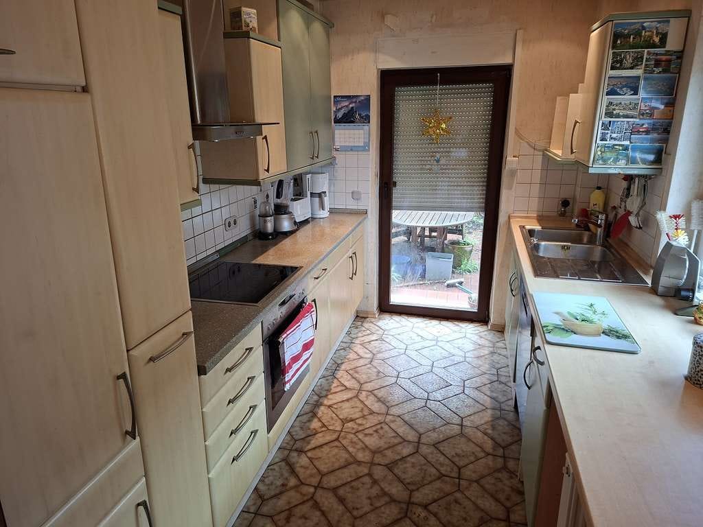Immobilie in Jork - 4-Zimmer-Einfamilienhaus mit Vollkeller & Garage - Bild 3