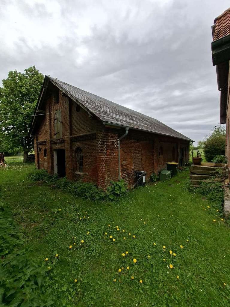 Immobilie in Struxdorf - Resthof in traumhafter Lage mit Nebengebäuden und optional 2,5 Ha Land am Hof - Bild 4