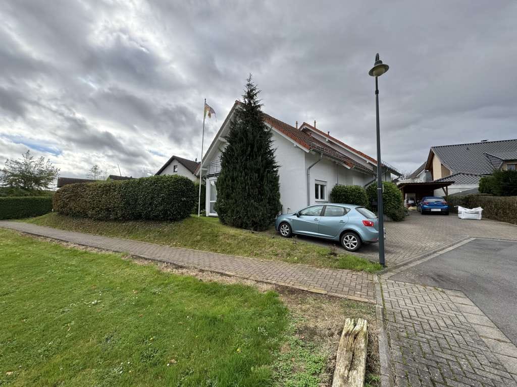 Immobilie in Roßbach - Gepflegte Doppelhaushälfte in ruhiger Lage – Ihr zukünftiges Zuhause mit Garten - Bild 2