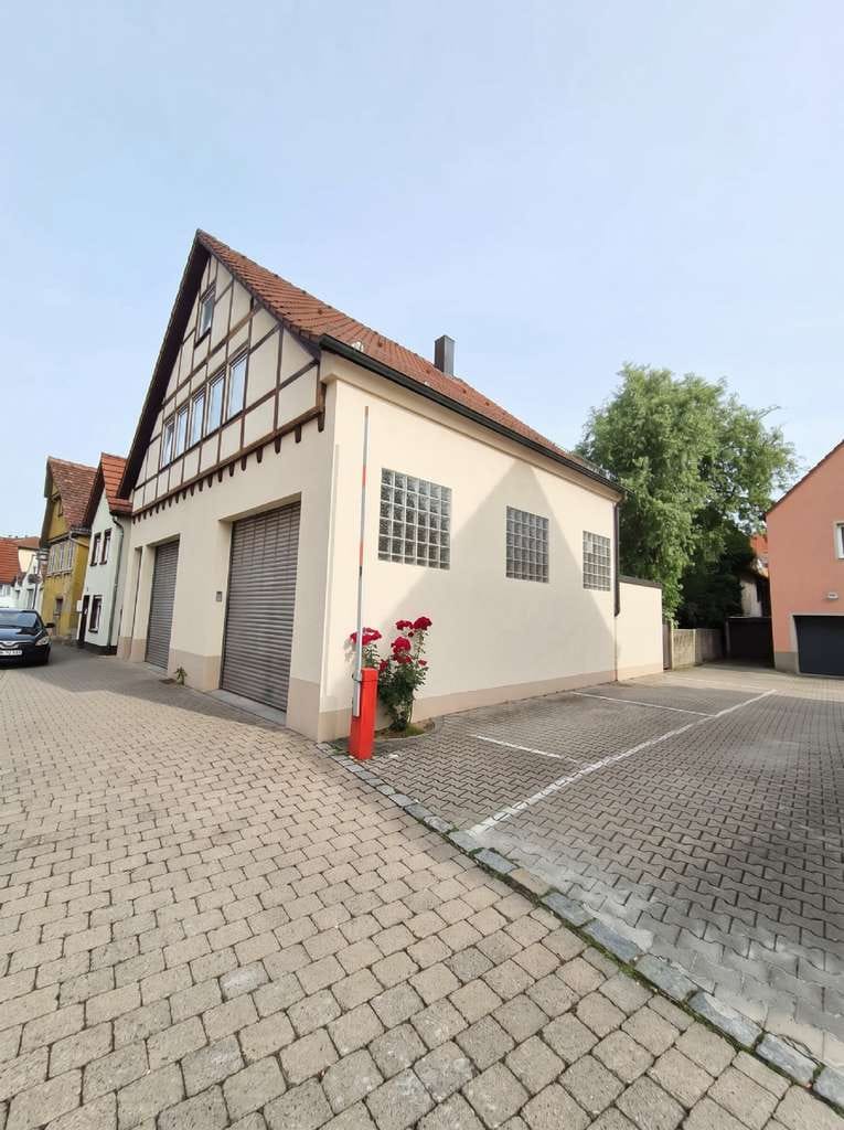 Immobilie in Schwäbisch Gmünd - **Ideal für Handwerker: Großzügiges Wohn- und Gewerbeobjekt mit vielseitigen Nutzungsmöglichkeiten** - Bild 0