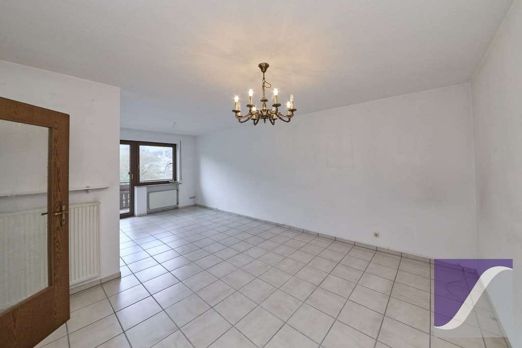 Immobilie in Bernkastel-Kues - Zeltingen-Rachtig: 3-Zi.-Wohnung mit Moselblick und Garage - Bild 3