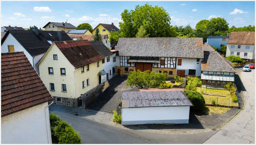 Immobilie in Reiskirchen - Großzügig wohnen. Vielseitig nutzen. Zukunft gestalten. Tolle Immobilie in Reiskirchen - OT - Bild 0