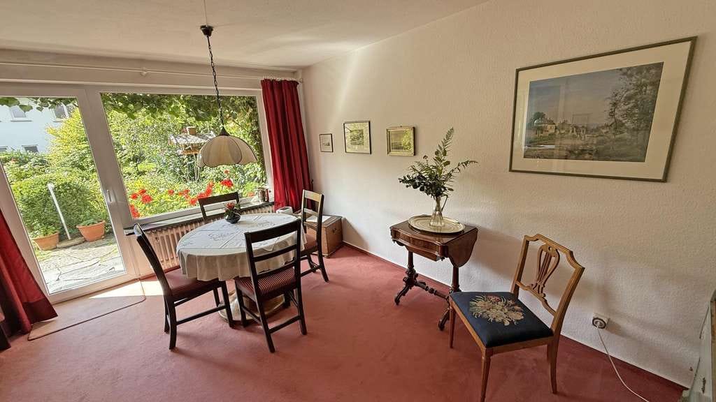 Immobilie in Höchenschwand - Zweifamilienhaus mit großem Grundstück und Alpenpanorama!  - Bild 2