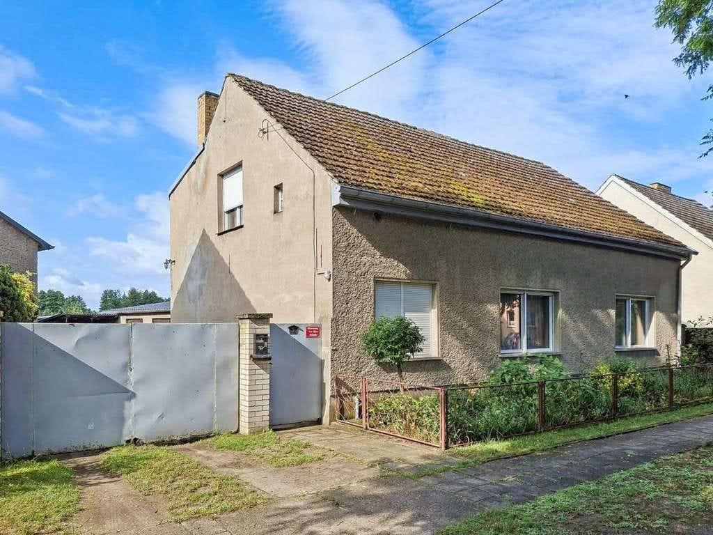 Immobilie in Zehdenick - Großes Grundstück mit Einfamilienhaus im schönen Zehdenick - Bild 0