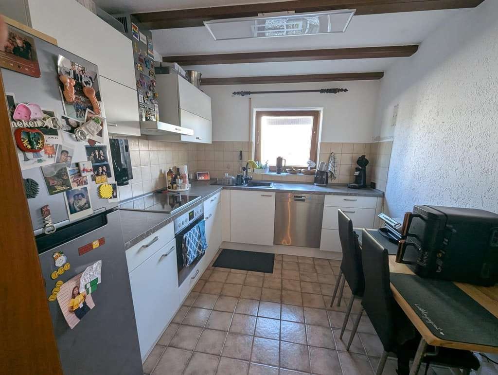 Immobilie in Pfinztal - bezugsfreie 3-Zimmer-Wohnung mit Tageslichtbad & Carport in ruhiger Lage von Pfinztal-Wöschbach - Bild 4