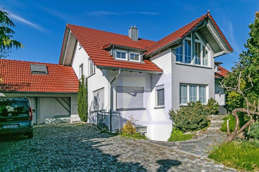 Immobilie in Altshausen - 4-Zi.-Gartenwohnung mit Elw (Büro) im UG - Bild 0