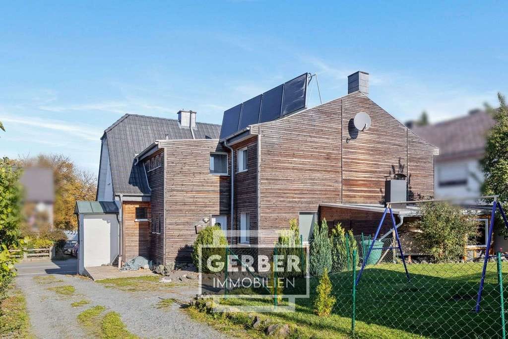 Immobilie in Selbitz - Renoviertes Haus mit Galerie, 2,3km vom Klinikum Naila - Bild 3