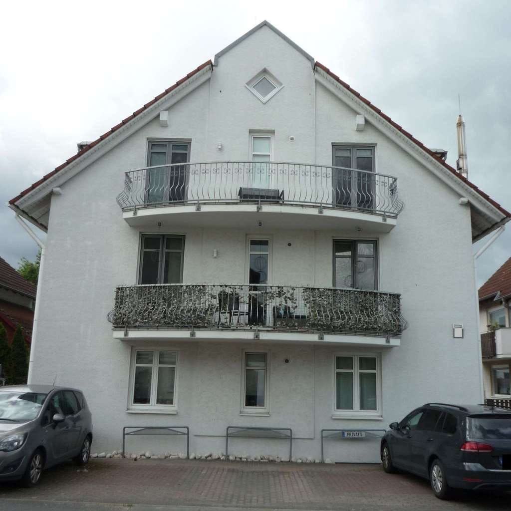 Immobilie in Weiterstadt - Weiterstadt-Gräfenhausen! **Schöne 4,5 Zimmer-Eigentumswohnung auf 3 Ebenen** - Bild 0