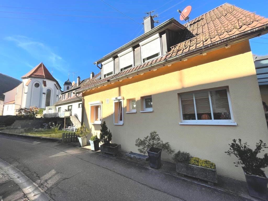 Immobilie in Wiesensteig - Ihr neues Zuhause! Liebevoll gepflegtes Einfamilienhaus in Wiesensteig!  - Bild 0