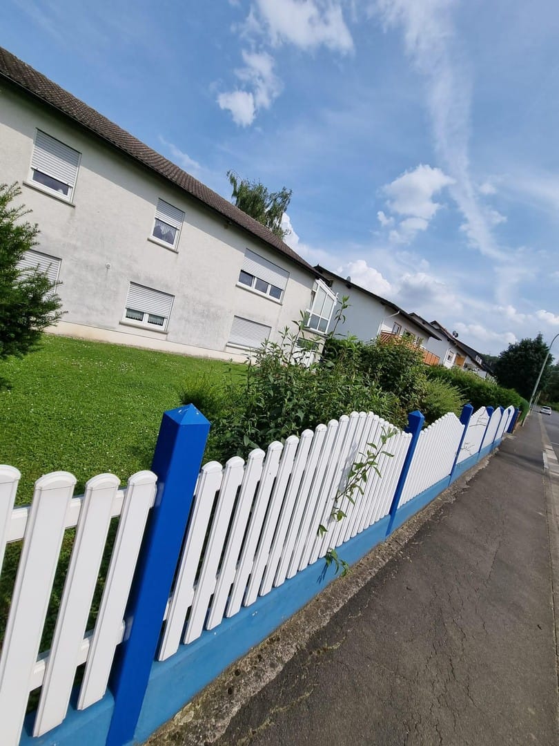 Immobilie in Florstadt - Freistehendes 1-2 Fam. Haus in Florstadt +Einliegerwohnung - Bild 0