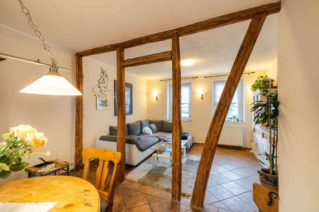 Immobilie in Roßbach - Modernisiertes Landhaus direkt an der Wied - Bild 1